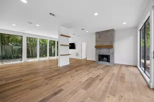 1 Boulevard Green, Bellaire, TX 77401 - Photo 5