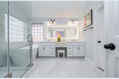 814 Hollington Way, Sugar Land, TX 77479 - Photo 9