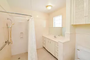 1327 Hodges Ln, Wharton, TX 77488 - Photo 17