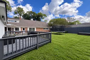 7927 Braesdale Ln, Houston, TX 77071 - Photo 29