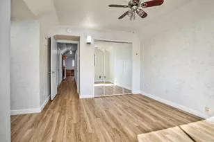 1102 Mosher Ln, Houston, TX 77088 - Photo 25