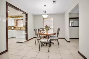 1102 Mosher Ln, Houston, TX 77088 - Photo 13