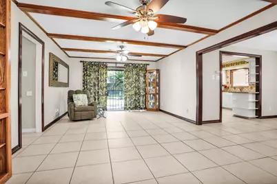 1102 Mosher Lane, Houston, TX 77088 - Photo 9