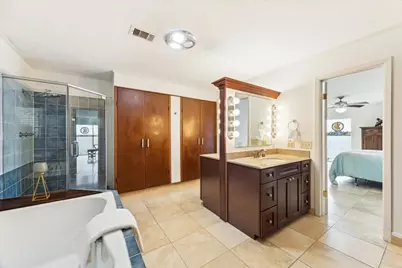 2414 Baycrest Drive, Houston, TX 77058 - Photo 29