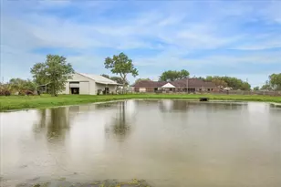 9102 N Humble Camp Rd, Dickinson, TX 77539 - Photo 33