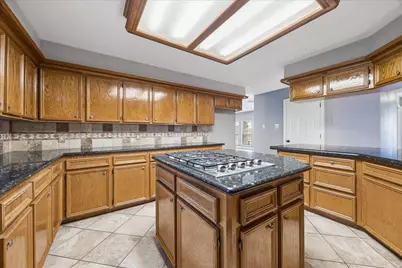 9102 N Humble Camp Road, Dickinson, TX 77539 - Photo 13