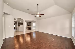 3115 Lake Dr, Katy, TX 77494 - Photo 5
