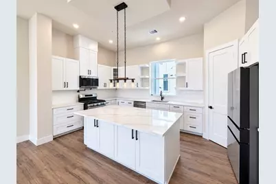 1938 Purswell Road, Houston, TX 77055 - Photo 5