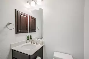 10 Silent Way Dr, Sugar Land, TX 77498 - Photo 35