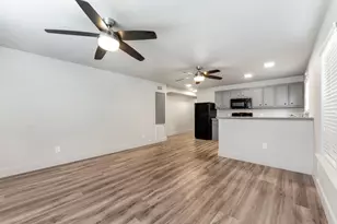203 N Milby St, Houston, TX 77003 - Photo 3