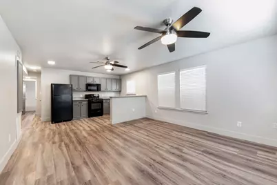 203 N Milby Street #2, Houston, TX 77003 - Photo 3