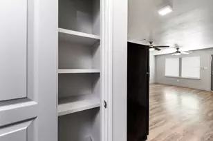 203 N Milby St, Houston, TX 77003 - Photo 11