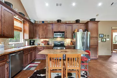 9832 Hawaii Lane, Midway, TX 75852 - Photo 13