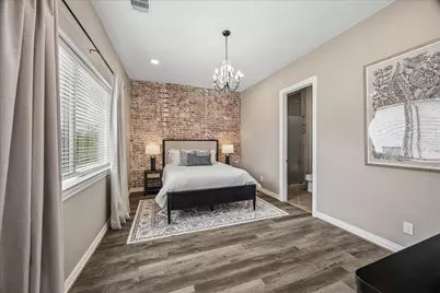 1917 Potomac Drive #B, Houston, TX 77057 - Photo 13