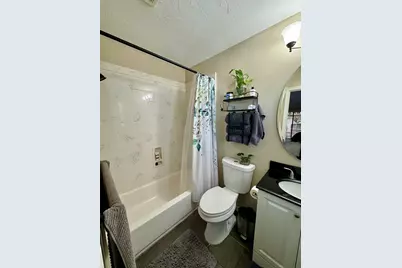 174 April Point Drive N, Conroe, TX 77356 - Photo 21