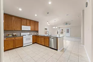 24530 Lakecrest Town Dr, Katy, TX 77493 - Photo 5