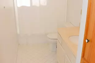 7734 Barberton Dr, Houston, TX 77036 - Photo 5