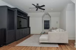 30 E Bay Blvd, The Woodlands, TX 77380 - Photo 31