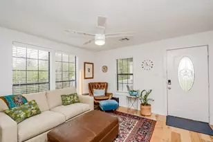 4750 Wickwillow Ln, Alvin, TX 77511 - Photo 9