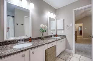 15818 Beechnut St, Houston, TX 77083 - Photo 19