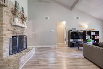 15818 Beechnut Street, Houston, TX 77083 - Photo 7