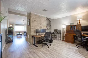 15818 Beechnut St, Houston, TX 77083 - Photo 5