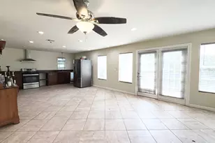 6114 Lazy Ln, Brazoria, TX 77422 - Photo 9
