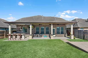 13838 Madera Bend Ln, Rosharon, TX 77583 - Photo 3