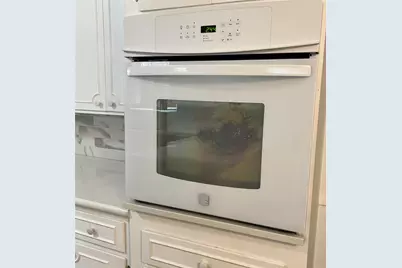 205 Hillcrest Drive, Alvin, TX 77511 - Photo 11