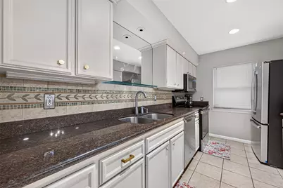 2133 Winrock Boulevard #34, Houston, TX 77057 - Photo 17