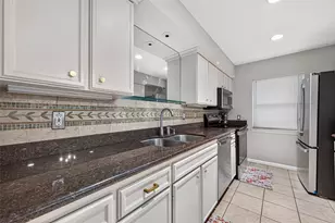 2133 Winrock Blvd, Houston, TX 77057 - Photo 17