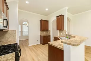 13417 Star Creek Ln, Rosharon, TX 77583 - Photo 11