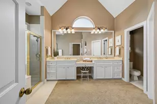 3410 Crystal Creek Ct, Sugar Land, TX 77478 - Photo 21