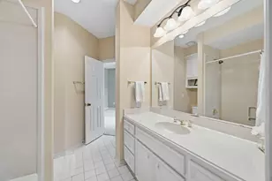 3410 Crystal Creek Ct, Sugar Land, TX 77478 - Photo 35