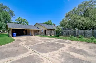 1002 Warwick St, Eagle Lake, TX 77434 - Photo 29
