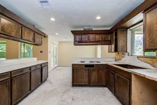 1002 Warwick St, Eagle Lake, TX 77434 - Photo 11