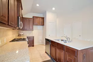 27645 Fairhope Meadow Ln, Kingwood, TX 77339 - Photo 9