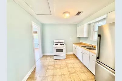 1505 Avenue L #Rear, Galveston, TX 77550 - Photo 3