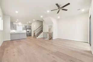 3075 Hicks St, Houston, TX 77007 - Photo 7
