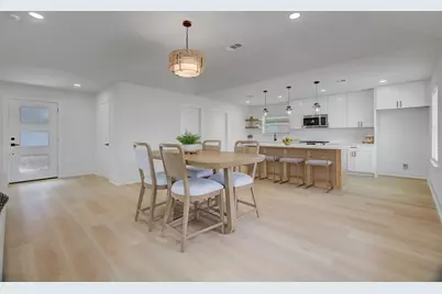 5822 Birchmont Drive, Houston, TX 77092 - Photo 11