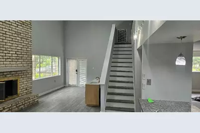 9310 Lugary Drive, Houston, TX 77074 - Photo 5