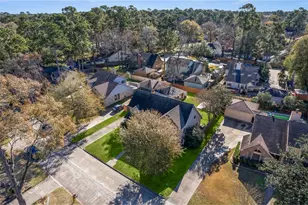 4010 Garden Lake Dr, Houston, TX 77339 - Photo 3