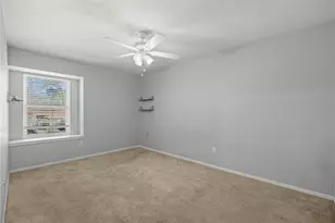 4010 Garden Lake Dr, Houston, TX 77339 - Photo 37