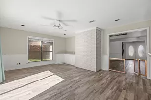 4010 Garden Lake Dr, Houston, TX 77339 - Photo 33