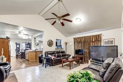 9101 NE Homewood Lane NE, Houston, TX 77078 - Photo 5