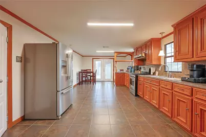 2410 Harris, Baytown, TX 77521 - Photo 15