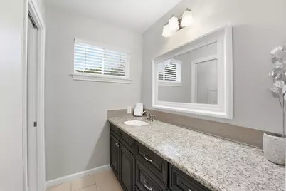 215 Whispering Oaks Drive, Seabrook, TX 77586 - Photo 17