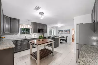 215 Whispering Oaks Drive, Seabrook, TX 77586 - Photo 7