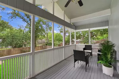 215 Whispering Oaks Drive, Seabrook, TX 77586 - Photo 21