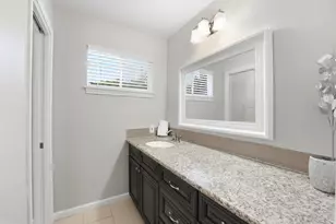 215 Whispering Oaks Dr, Seabrook, TX 77586 - Photo 17